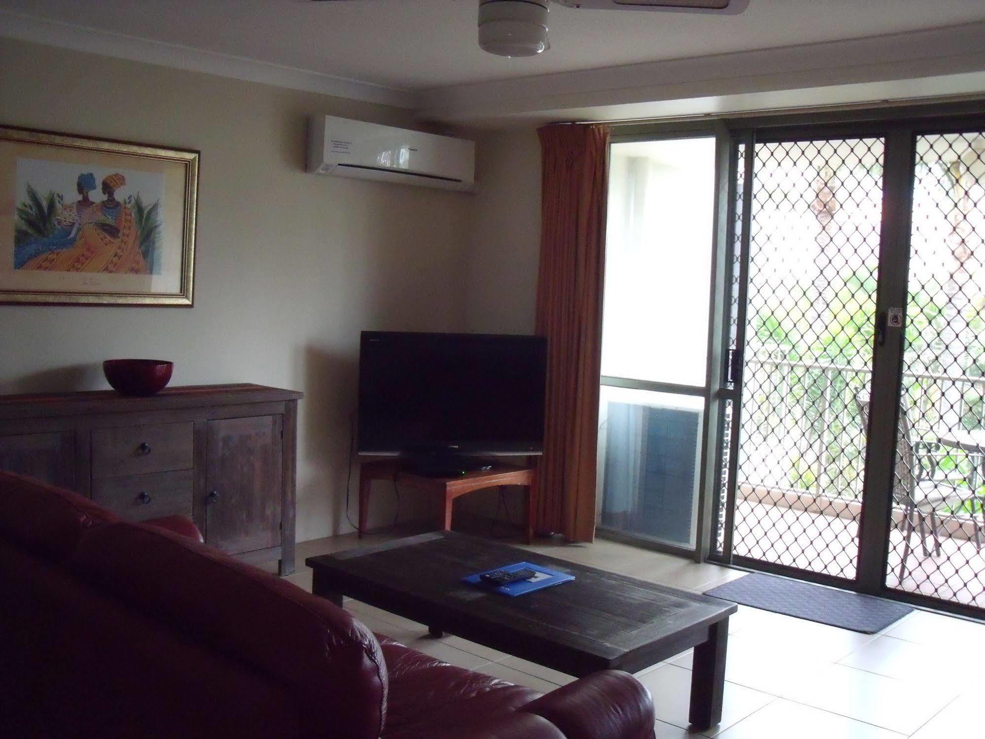 Montana Palms Resort โกลด์โคสต์ ภายนอก รูปภาพ